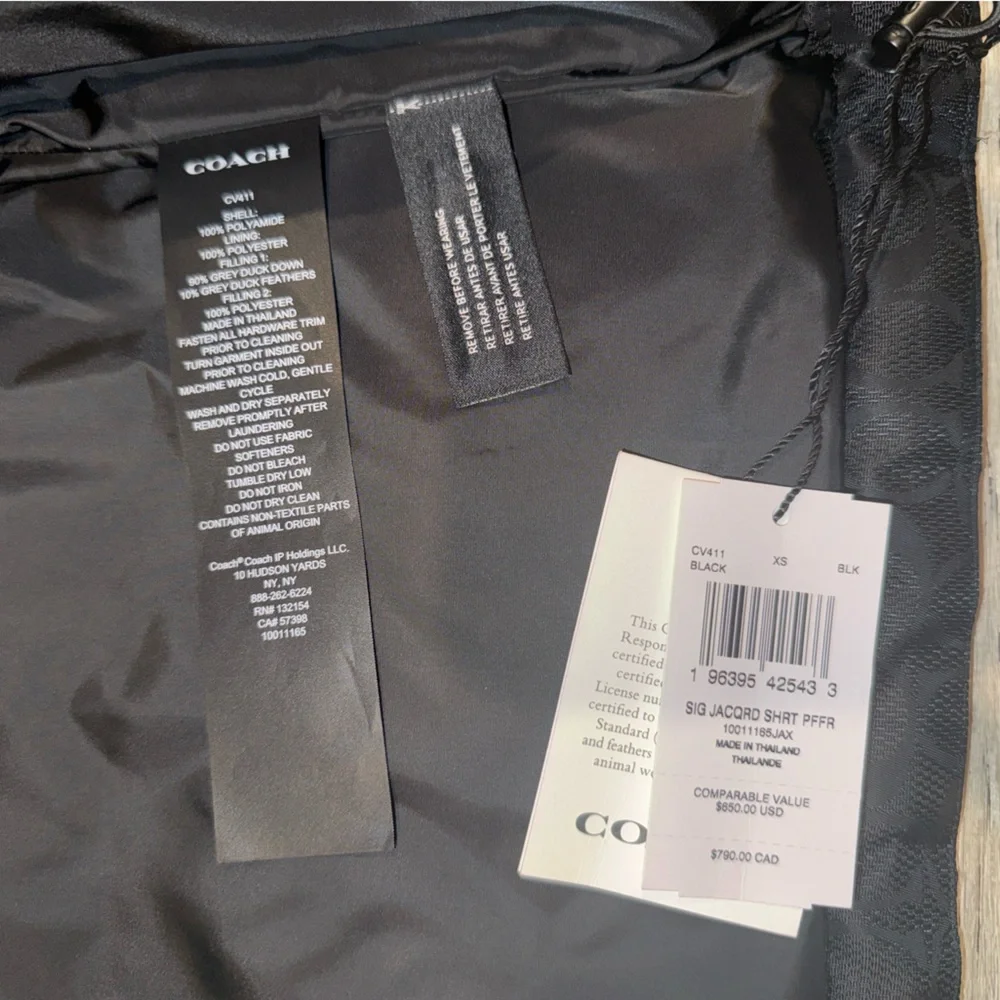 Coach Signature Jacquard Short Puffer Jacket XS - Picture 8 of 9